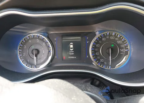 2015 Chrysler 200 Limited из США, поврежденный, VIN 1C3CCCAB4FN674481